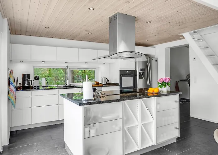 Lovely In With Kitchen Grenå